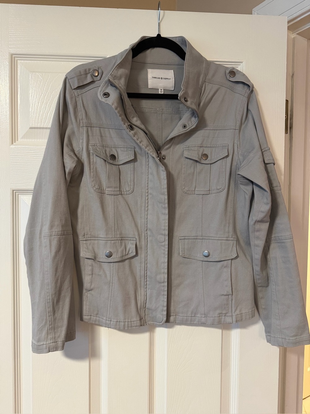 Thread & Supply Light Gray Utility Jacket size M EXCELLENT CONDITION